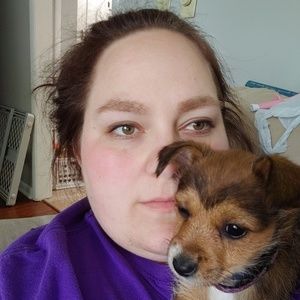 Meet your Posher, Genny